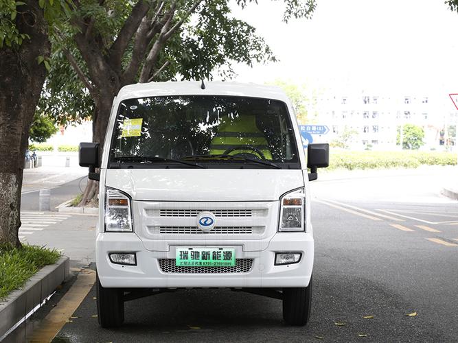 肇庆瑞驰新能源ec35面包车