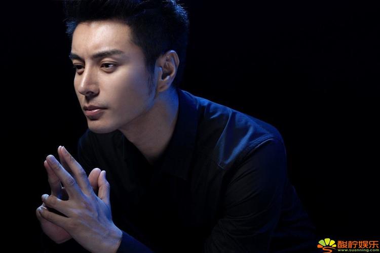 杜俊泽全新写真大片