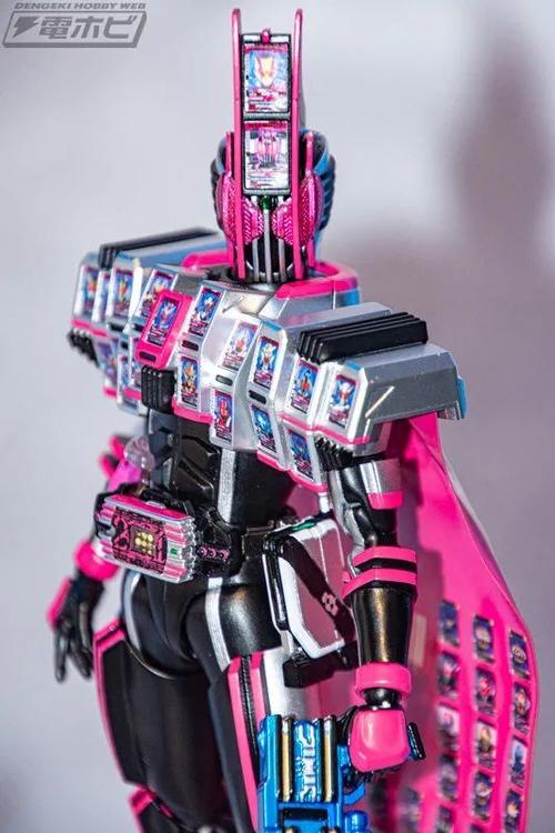 假面骑士saga和decade21神主牌真骨雕实物图公开,一个天上一个地下