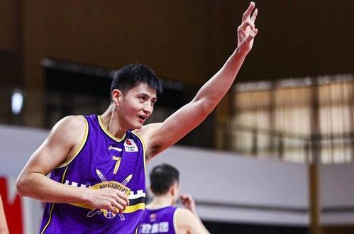 北控喜迎3连胜!俞长栋19 17,孙悦送出9助攻,约瑟夫杨表现太高效