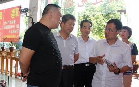 刘庆带队组团参加2015厦门国际投资贸易洽谈会