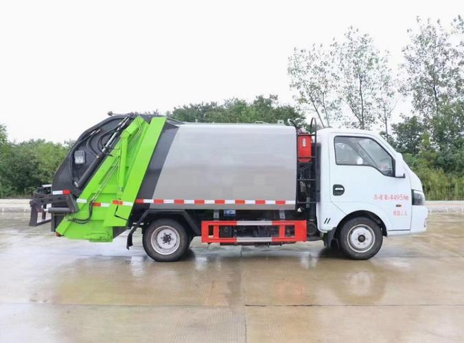 街道垃圾车密封式垃圾车供应