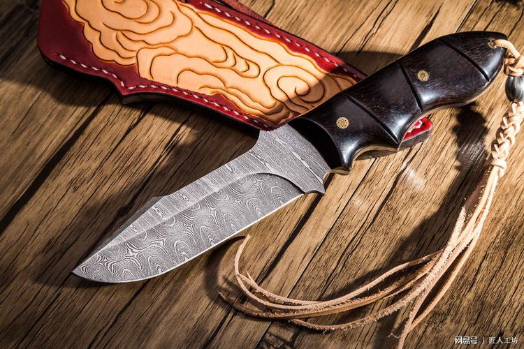 见过原木刀柄但你见过树皮制作的刀柄吗