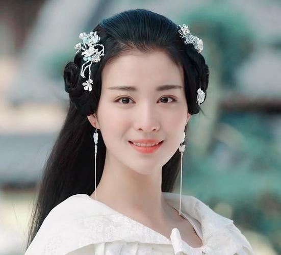 99年天仙小表妹  王楚然