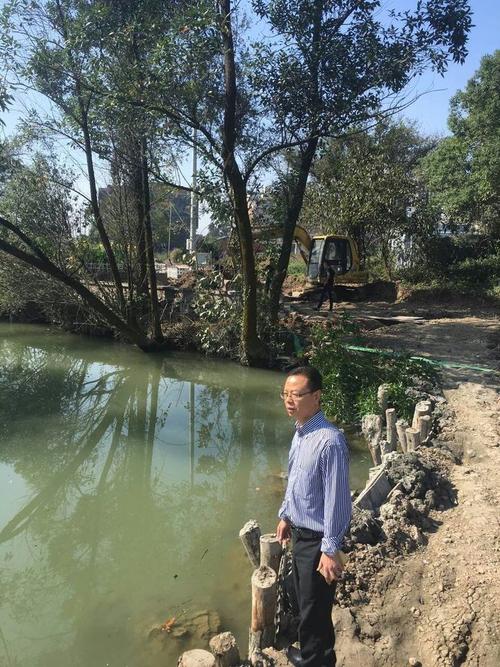 点赞河长│平阳县萧江镇委书记金献涛