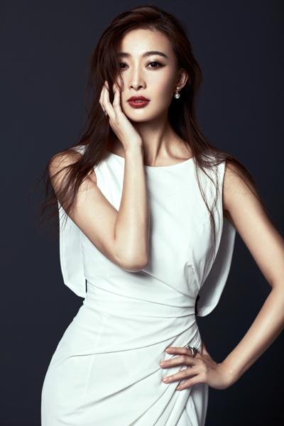 演员周知接受专访 许自己一个公主梦