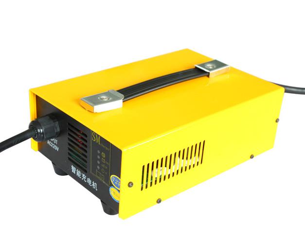 恒流恒压自动充电机