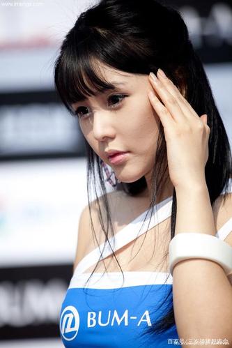 韩国最美车模李友智,可爱vs性感
