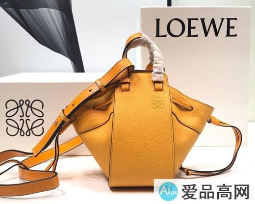 loewe迷你吊床包好用吗?罗意威hammock mini 尺寸和
