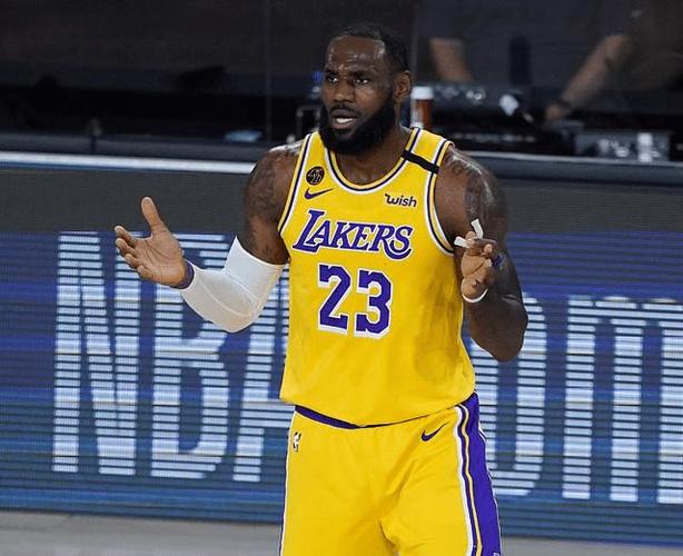 33146洛瑞打湖人詹姆斯也无奈不管伦纳德是不是一样