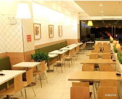 50平米店面装修效果图_创意店面装修图片