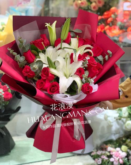 鲜花祝福语,送花卡片内容怎么写?8个场合祝福语卡片模版参考