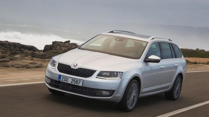 skoda octavia rs 245 kombi 2.0 tsi 245 km (at)