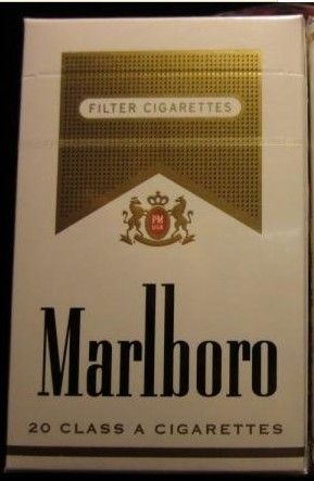 谁知道这个烟多少钱一包 ?白盒美免税万宝路. 悬分不是太多.