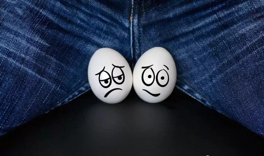 1,睾丸内分泌异常的病变 原发性睾丸功能低下,比较常见的有克莱恩