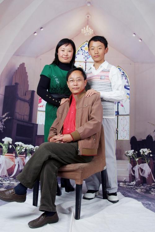 用炽热撑起爱的风帆 ——记2020年普洱市"最美家庭"白帆一家