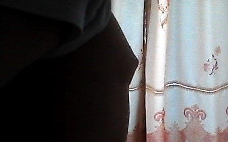 我女儿快上六年级了,胸部有点发育,要穿内衣了吗?