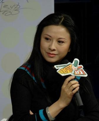 梁雁翎炒楼炒到破产 身负巨债卖保险