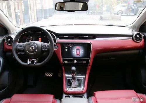 全新名爵6顶配版终于上市"星辉骑盾",逆天颜值让人欲罢不能