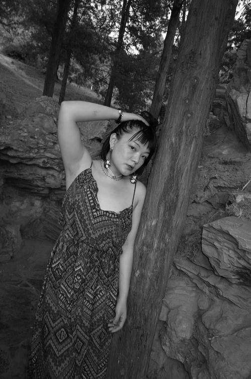 画家洋洋美院模特 北京 户外 拍摄  找拍照的摄影师 北京北京!