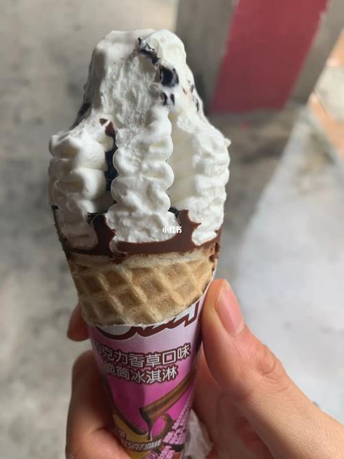 巧乐兹巧克力香草口味脆筒冰淇淋_香草_脆筒_巧乐兹怎么样_巧克力