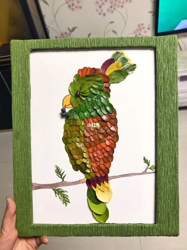 幼儿园树叶画_幼儿园_鹦鹉_彩笔_中性笔_文化_绘画