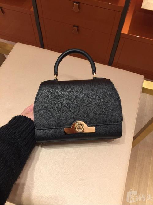 moynat莫奈rejanebb黑色金扣togo皮