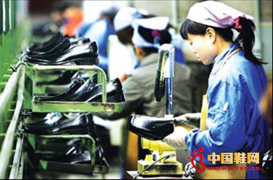 原材料以及汇率波动等因素,就有不少 鞋企向东南亚地区转移生产基地