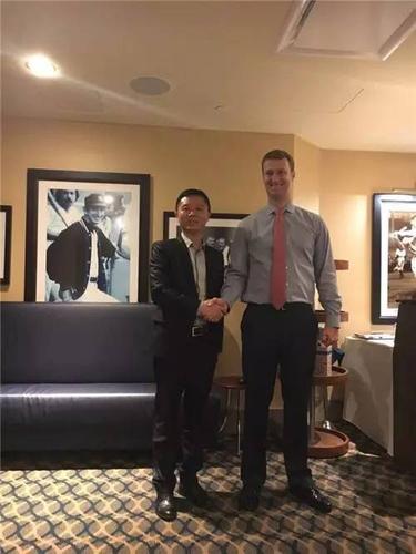 洛克菲勒家族代表对雅斯特董事长兼ceo胡竞选美国之行表示祝福