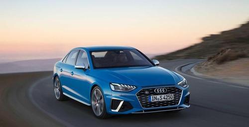 奥迪s4完美体现性能超跑时间跟速度比赛