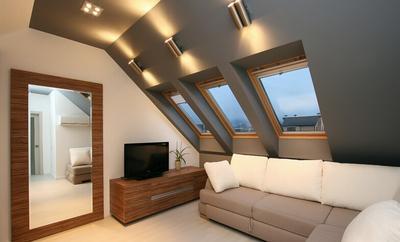 现代斜顶阁楼装修效果图 灰色墙面效果图