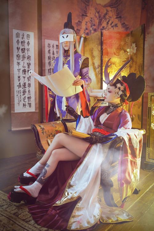 cos精选:好酥!阴阳师三尾狐 这欧派把持不住哇