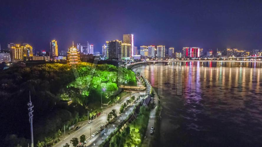 株洲神龙阁湘江大桥希尔顿沿江延时夜景4k_3840x2160_高清视频素材