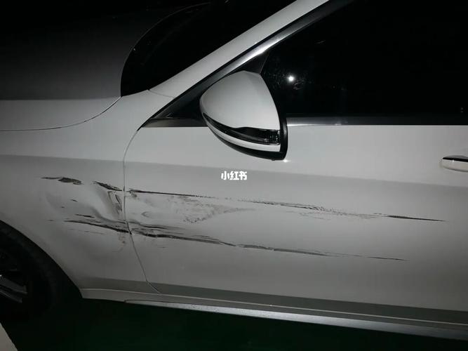 奔驰被撞后续_梅赛德斯-奔驰怎么样_奔驰c200l_汽车