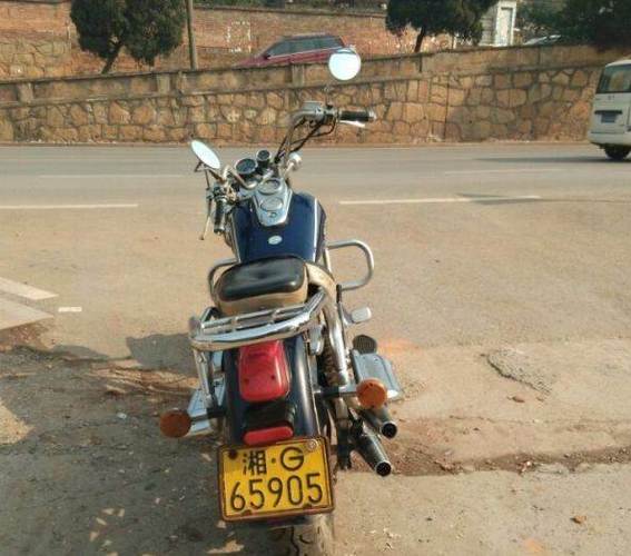 力帆风暴太子转让,本人外出,摩托车没地方可放