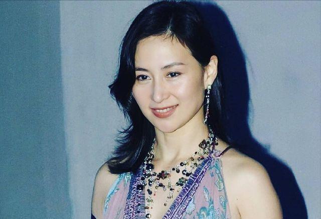 网易首页>网易号>正文申请入驻>640_438