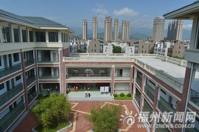 福州高新区第一中心小学交付使用 今年秋季开学