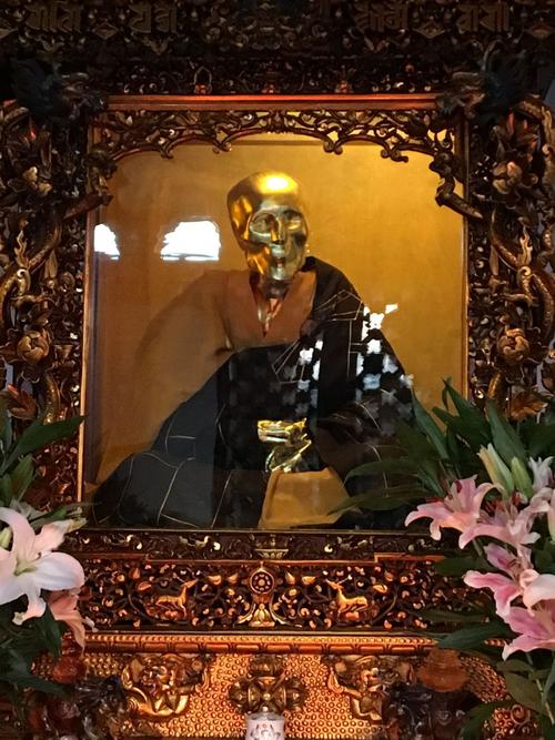 通慧禅林仁义法师真身贴金法会圆满