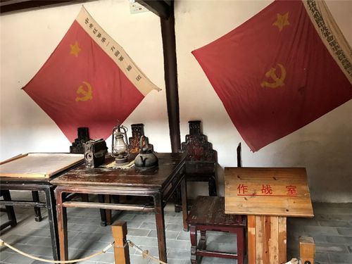 昆明分公司开展"追寻革命的足迹"红色主题教育活动
