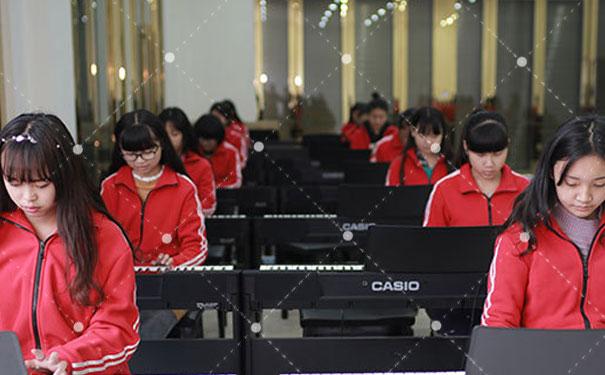 保定华中技校有哪些专业