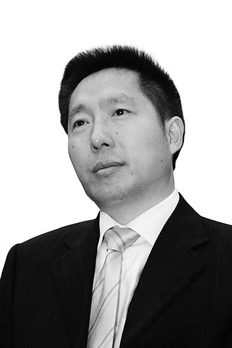 郭振玺8年捞了20亿元