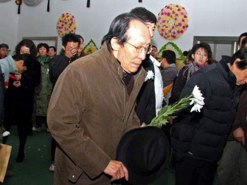 范振钰的介绍