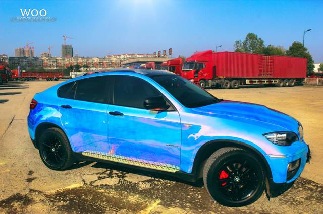 唯美bmwx6车身贴膜改色新款七彩电镀蓝图