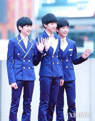 【图】揭秘王俊凯李佳宁亲密照 清纯小女友曝光