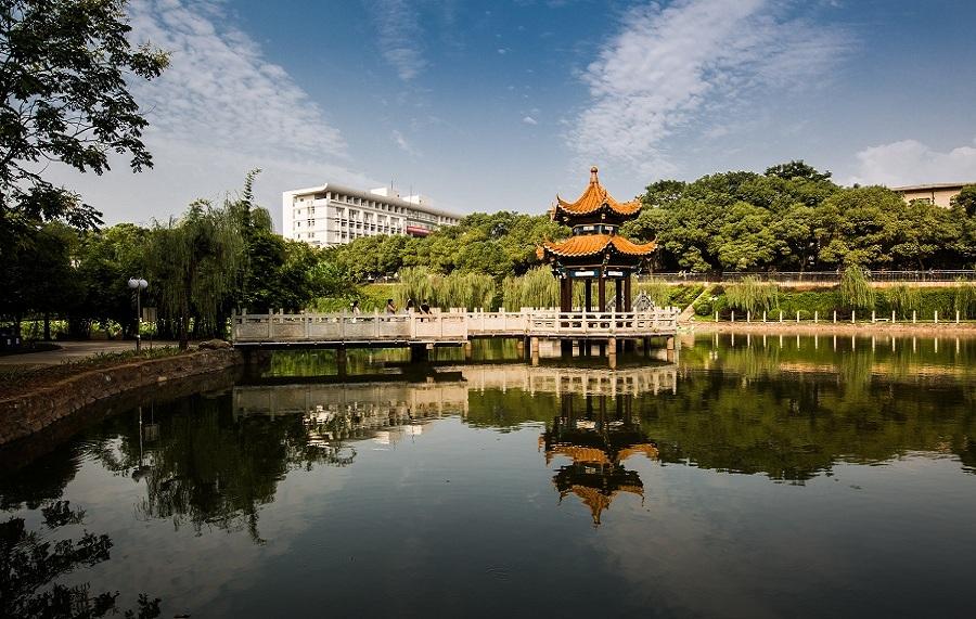 【图片】湘潭大学校园风光