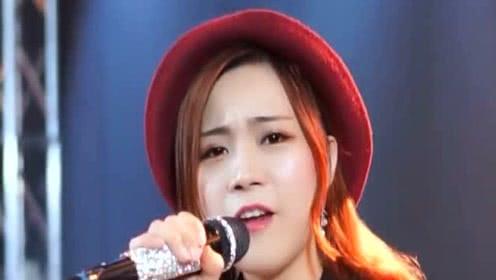 高火火演唱《小了白了兔》串烧版,很搞笑的网红歌手