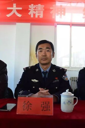 霜露经年先著鬓 寒来动牵风雨身——吴桥县公安局徐强