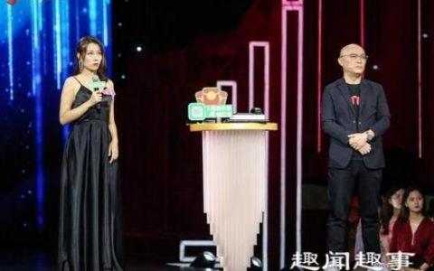 新相亲大会许泽佳王紫牵手走在一起 严崇天表白许泽佳妹妹成功四人一