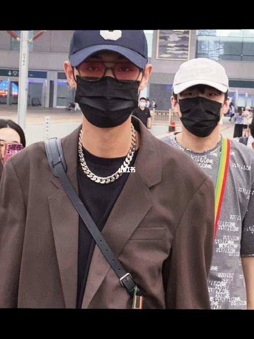 那一夜更让我坚定 选择贤华._贤华_娱乐_明星娱乐资讯