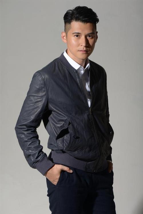 此次能跟超强团队合作陈家乐也感到非常兴奋,同时亦十分紧张.